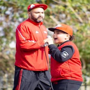 Listen to La Llamada (feat. Mc Titin) song with lyrics from Epitafio