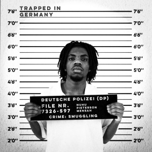 Theylovepiet的專輯Trapped In Germany (Explicit)