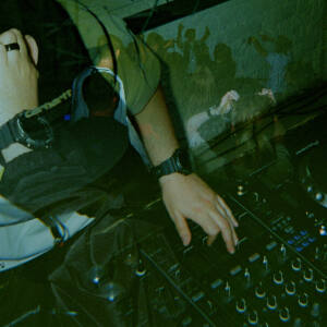 default playlist img