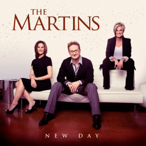 ดาวน์โหลดและฟังเพลง All The Love In The World พร้อมเนื้อเพลงจาก The Martins