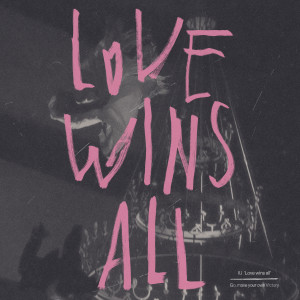 Album Love wins all oleh IU