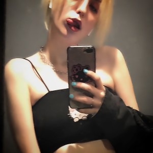 Album Две таблетки (Explicit) from слезы цвета сакуры