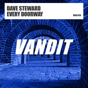 ดาวน์โหลดและฟังเพลง Every Doorway (Extended) พร้อมเนื้อเพลงจาก Dave Steward
