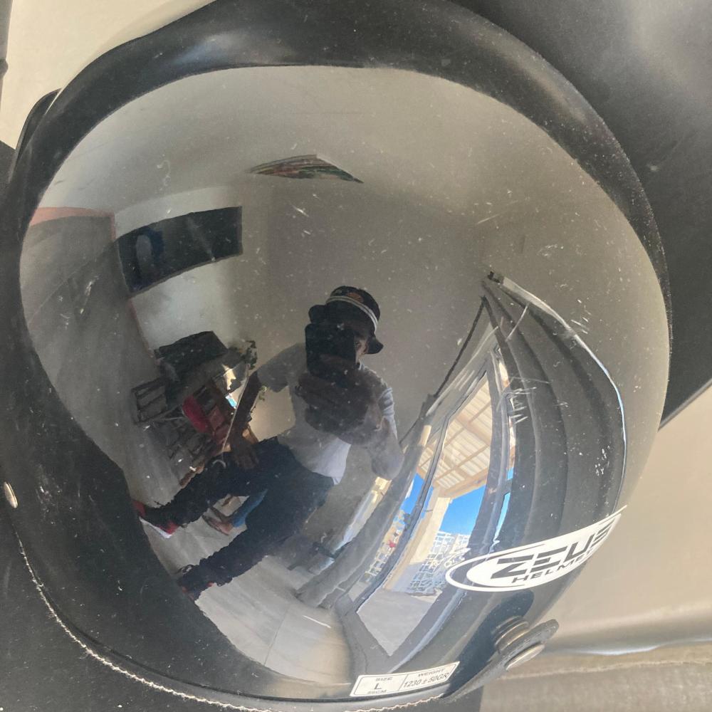 Bussin V2 (Explicit)