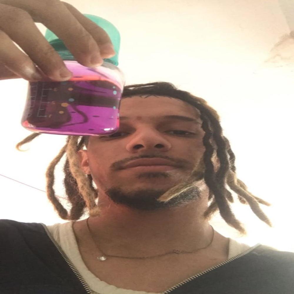 UN BLON Y UNA JEVA (feat. Sosa & REALOWNWAY) (Explicit)