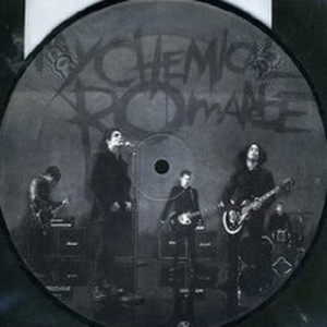 收聽My Chemical Romance的House of Wolves (Live at O2 Music-Flash, E-Werk, Berlin, Germany, 10/14/2006)歌詞歌曲