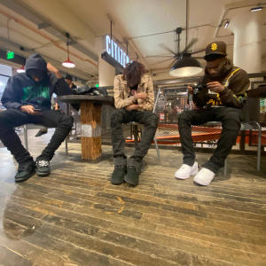 收聽6lacc的Things Change (Explicit)歌詞歌曲