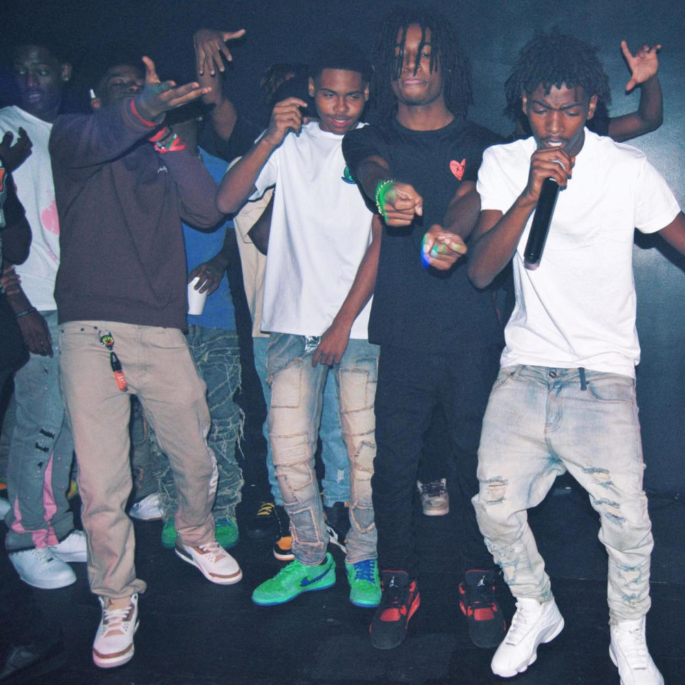 Spin Again (feat. Daee2xx & Buckthejack) (Explicit)