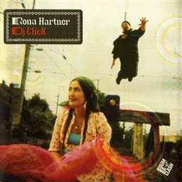 ดาวน์โหลดและฟังเพลง Soro Lume พร้อมเนื้อเพลงจาก Rona Hartner