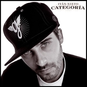Listen to Entre Tú Y Yo song with lyrics from Ivan Nieto