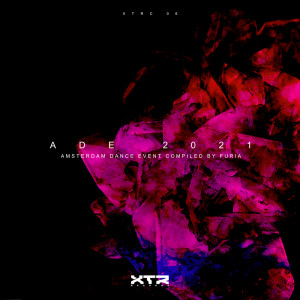 ดาวน์โหลดและฟังเพลง Moscow พร้อมเนื้อเพลงจาก Charly Briede