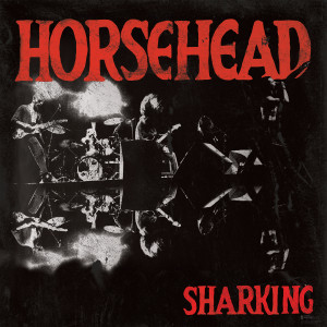 Dengarkan Century (Live) lagu dari Horsehead dengan lirik