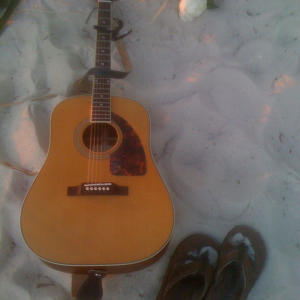 default playlist img