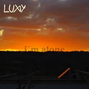 收聽Luxy的i´m alone歌詞歌曲