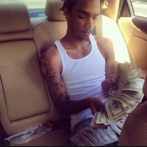 Listen to AHKI D FREESTYLE (Explicit) song with lyrics from SANTANA ALI
