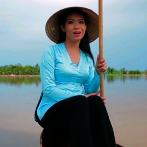 收聽Trang Anh Thơ的Về Miền Tây歌詞歌曲