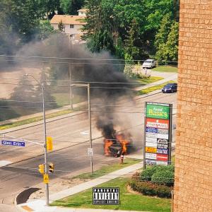 ดาวน์โหลดและฟังเพลง NO COMPLY (U DOWN?) (feat. iyasu) (Explicit) พร้อมเนื้อเพลงจาก Drodozer