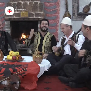 收聽Adnan Kamberi的Potpuri Festive歌詞歌曲