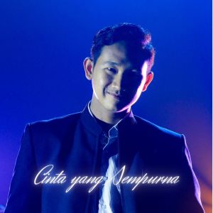 Listen to Cinta yang Sempurna song with lyrics from Zikri