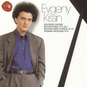 收聽Evgeny Kissin的Kreisleriana, Op. 16: IV. Sehr langsam; Etwas bewegter歌詞歌曲