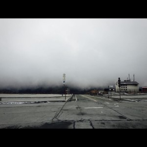 Relajacion Del Mar的專輯Falling Under Your Spell / Ambient Soothing Music, Yoga Experience, Sunrise Yoga, Happy and Confident 