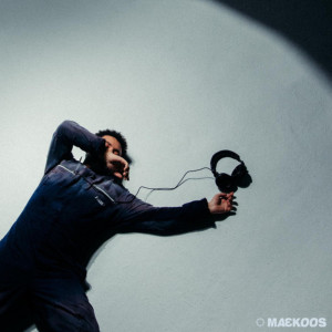 ดาวน์โหลดและฟังเพลง BERKA (BONUS) (feat. TUL8TE, R3 & Tayeb Santo) พร้อมเนื้อเพลงจาก Hady Moamer