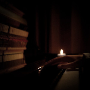 收聽hideyuki hashimoto的Es - piano room歌詞歌曲