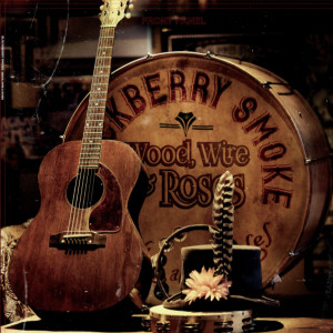 收聽Blackberry Smoke的Let Me Help You (Find The Door) (Acoustic)歌詞歌曲
