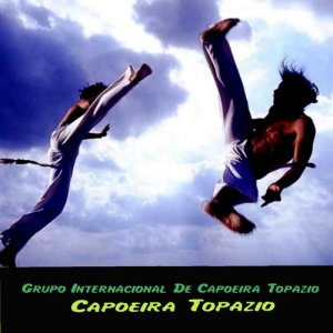 收聽Grupo Internacional De Capoeira Topazio的Moca Bonita (其他)歌詞歌曲