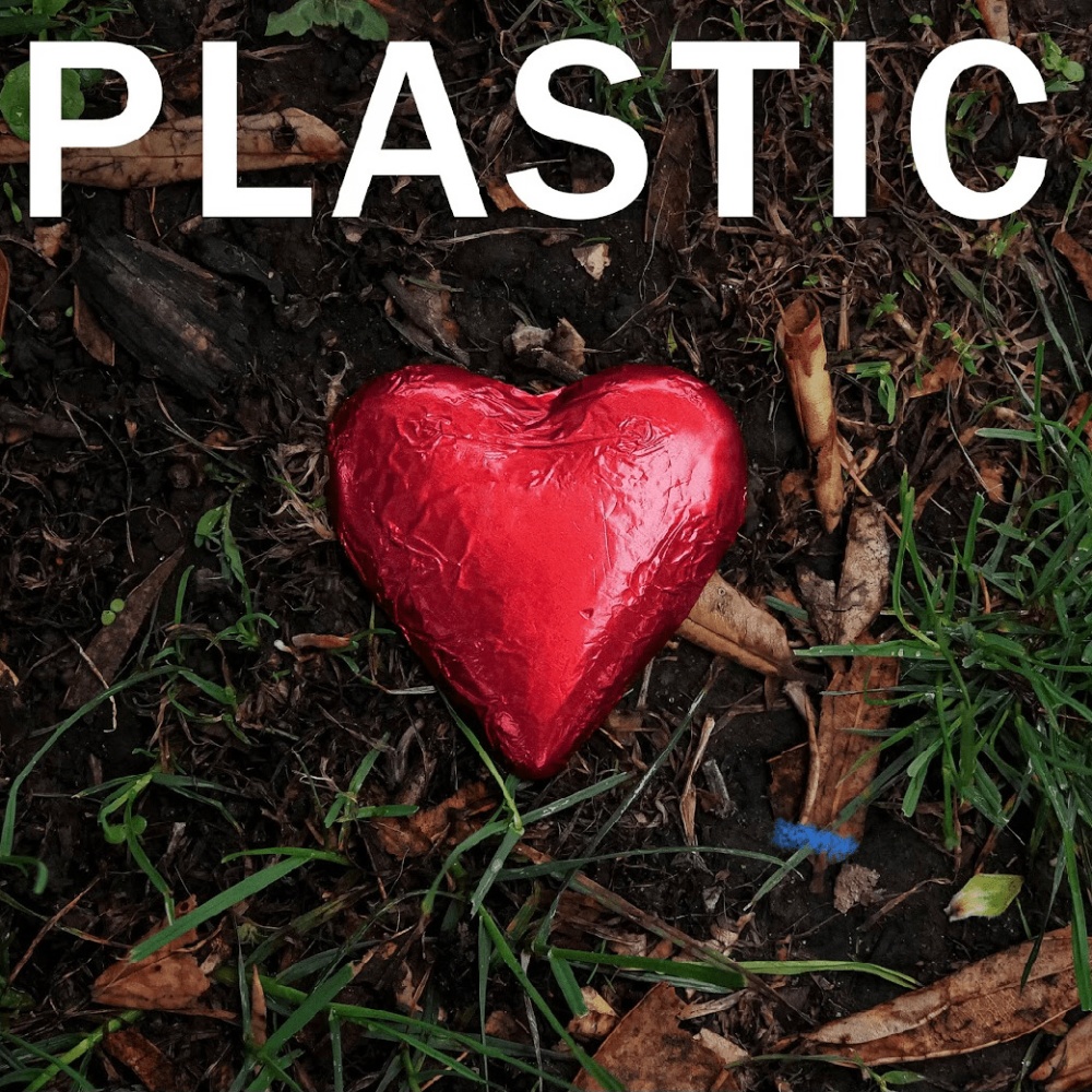 PLASTIC (feat. SOLOCELO) (Explicit)