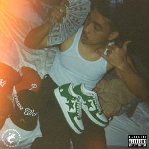 Dengarkan Native's Sriracha (Bonus Track|Explicit) lagu dari Maxsickboy dengan lirik