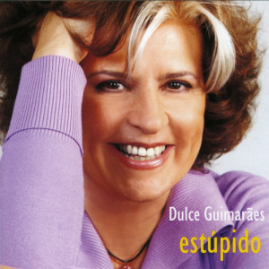 收聽Dulce Guimarães的Se Te Apanho歌詞歌曲