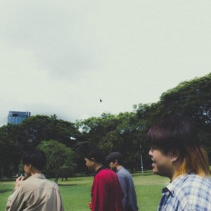 ดาวน์โหลดและฟังเพลง แม้ในฝัน พร้อมเนื้อเพลงจาก Sea Swine