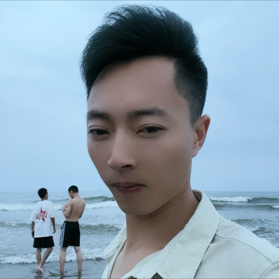 杨飞