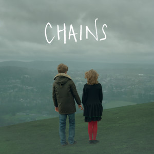 Dengarkan lagu Ghosts of Soho nyanyian Chains dengan lirik