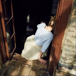 收聽Billie Marten的Lionhearted歌詞歌曲