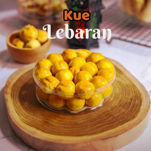 ดาวน์โหลดและฟังเพลง Kue Lebaran พร้อมเนื้อเพลงจาก Yaoed