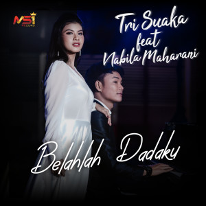 Dengarkan Belahlah Dadaku lagu dari Tri Suaka dengan lirik