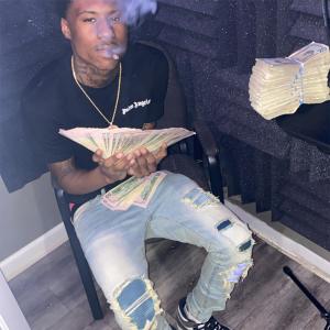 Dengarkan lagu Penny Hardaway (feat. YneWalk) (Explicit) nyanyian DJ Spazz dengan lirik