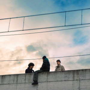 Listen to RAGAZZO DI PROVINCIA (Explicit) song with lyrics from SPINABELLA