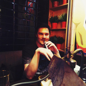 ดาวน์โหลดและฟังเพลง Одиночеством гоним พร้อมเนื้อเพลงจาก Андрей Макаров