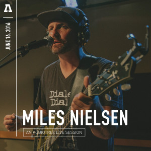 ดาวน์โหลดและฟังเพลง Is This Life (Audiotree Live Version) พร้อมเนื้อเพลงจาก Miles Nielsen