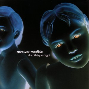 ดาวน์โหลดและฟังเพลง Ah Ah Ah พร้อมเนื้อเพลงจาก Revolver Modèle