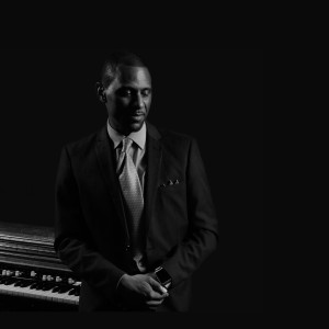 Album Hymns That Glorify Him oleh Roger Jean