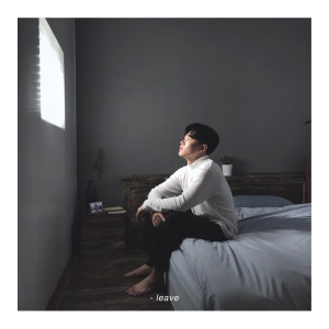 收听네이브的离开 (lnst.) (Instrumental)歌词歌曲