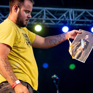 default playlist img