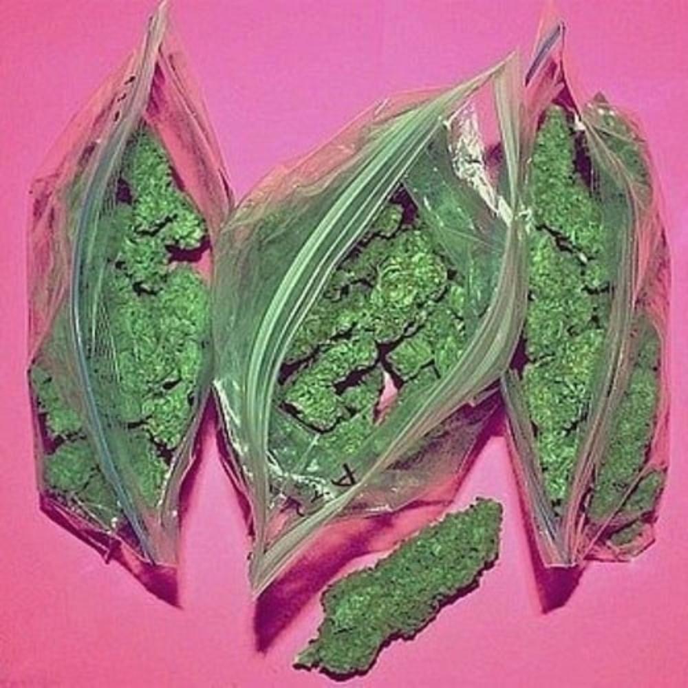 Magic City (feat. Yung Pretty) (Explicit)