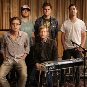 ดาวน์โหลดและฟังเพลง Brand New Paradigm (Audiotree Live Version) พร้อมเนื้อเพลงจาก Sons Of Bill