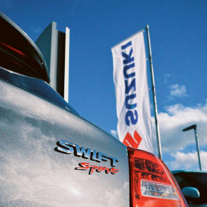 verifiziert的專輯Suzuki Swift Sport Remix
