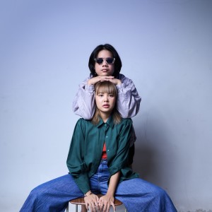 Album Seer from Camel Gel